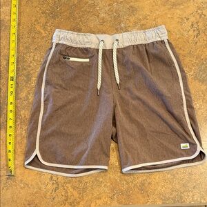 Vuori Light Brown/Reddish Athletic Shorts
